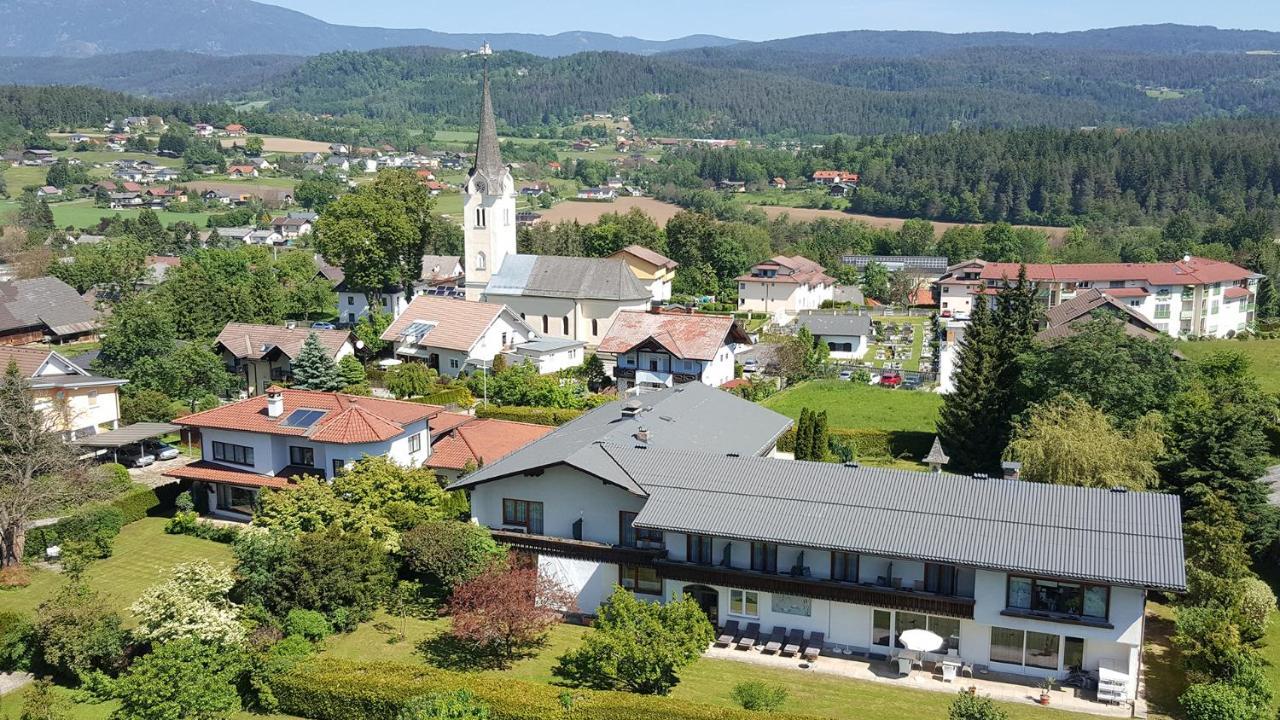 Villa Martini Boutiquehotel (Adults Only) Velden am Woerthersee Exterior photo